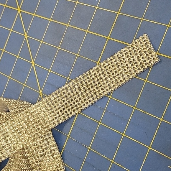 Rhinestone Rubber 47" Belt w Rhinestone Buckle - Picture 2 of 2